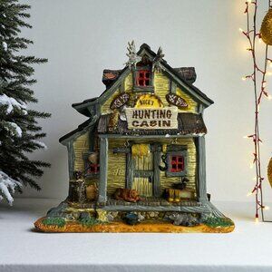 Lemax Bucks Hunting Cabin Lighted Christmas Village Building 2007 (Damaged)